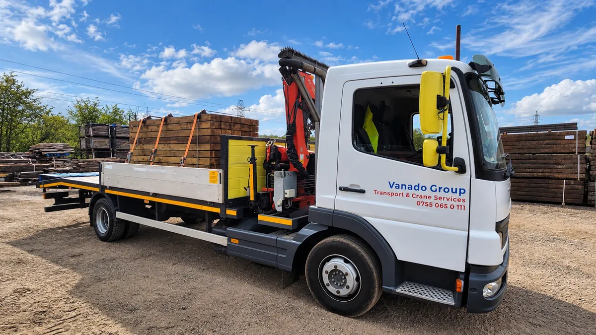 Flatbed transport from Grantham across Lincolnshire
