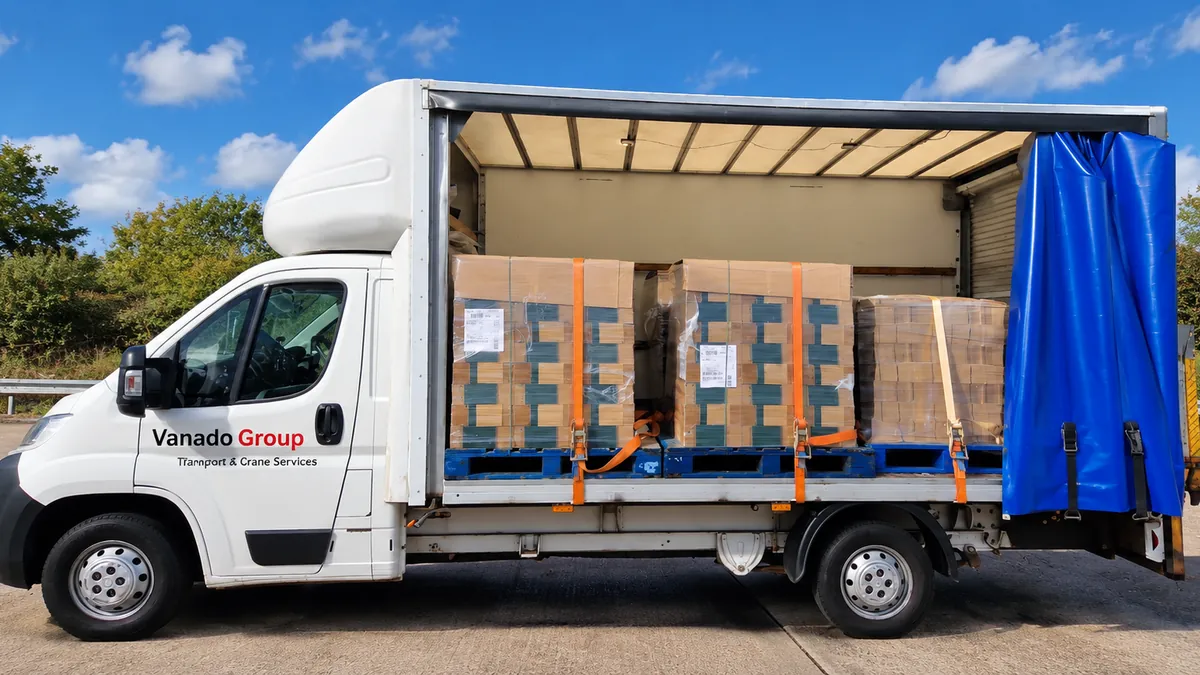 Van transport from Grantham across Lincolnshire